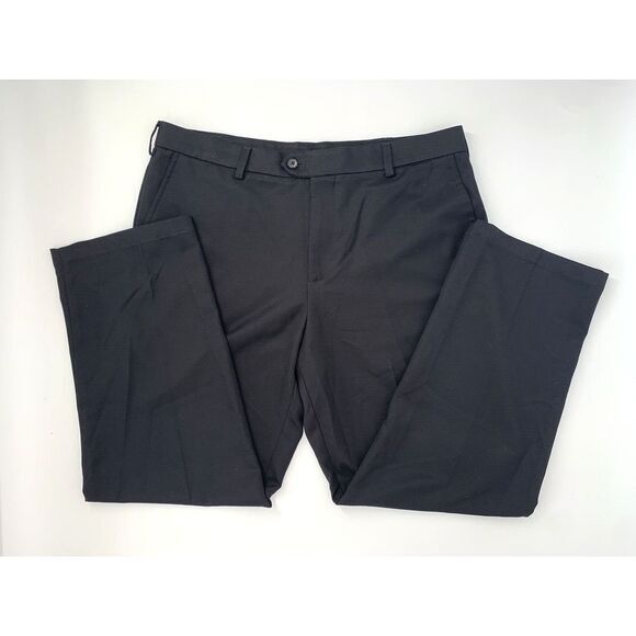 Izod Golf Black Classic Fit Straight Leg Men's Pants Size W36 L30‎ - Picture 1 of 7